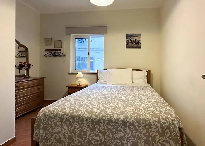 T2 Catraio 8, Baixa De